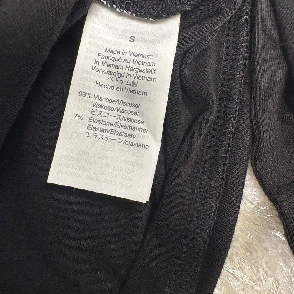 J. Crew Black Ruffled V-Neck Blouse w/ side tie - Women’s S - Picture 4 of 4